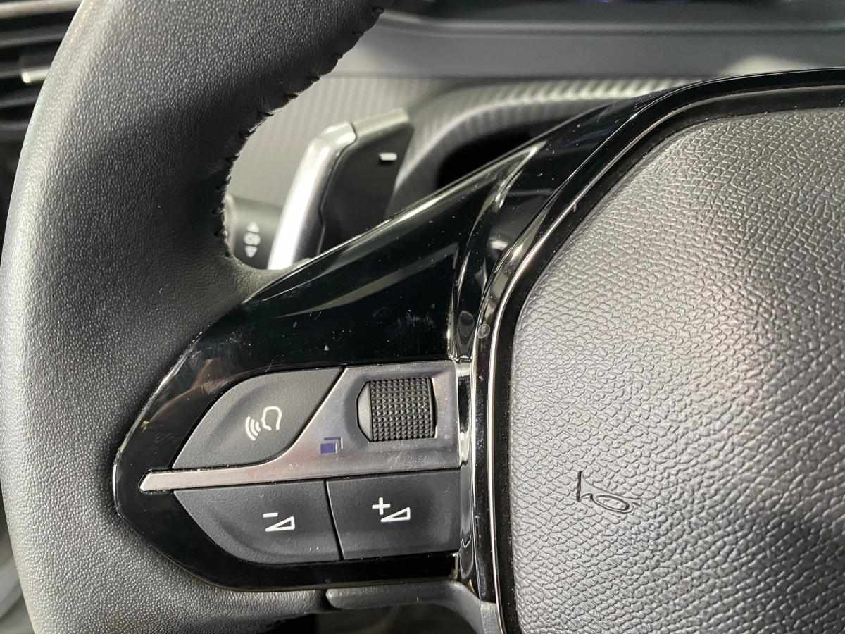 peugeot-2008-2024-gasolina-1199cc