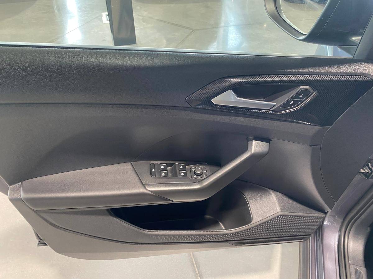 volkswagen-t-cross-2025-gasolina-999cc