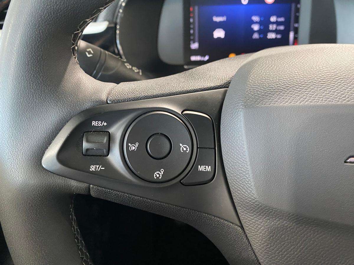 opel-corsa-2025-gasolina-1199cc