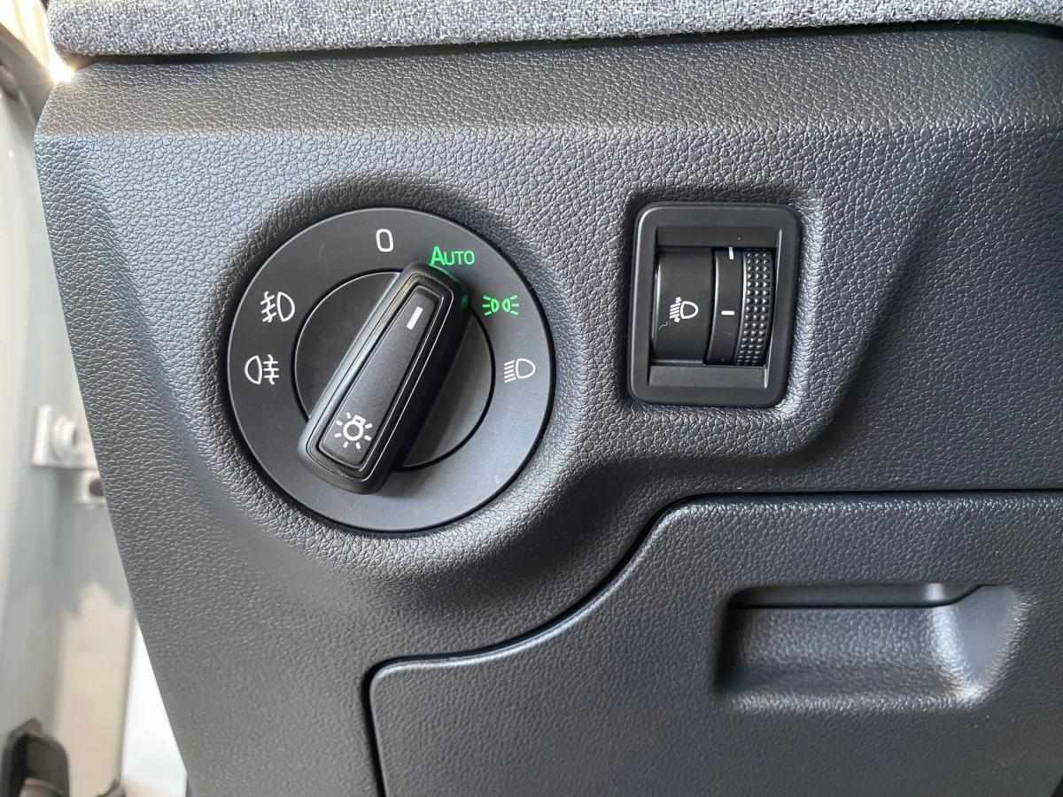 skoda-kamiq-2024-gasolina-999cc