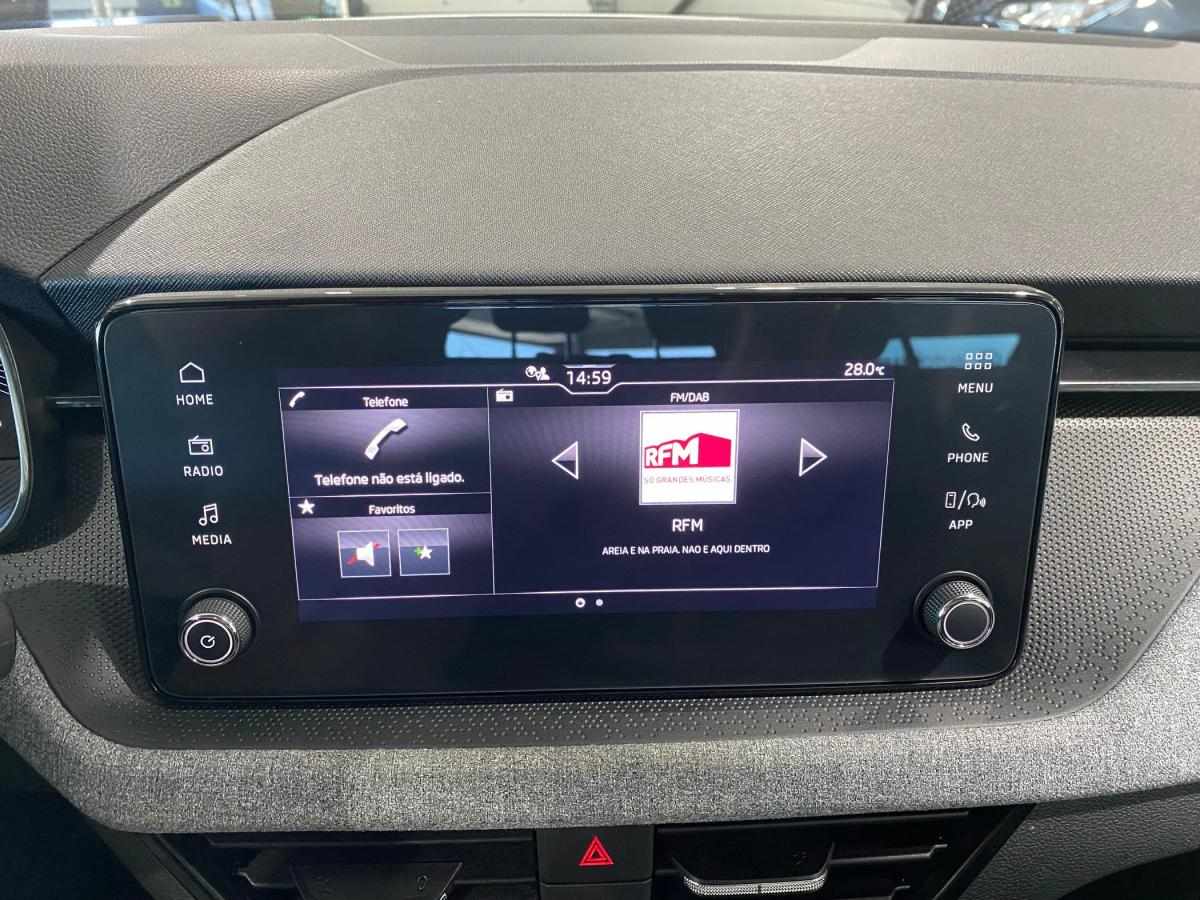 skoda-kamiq-2024-gasolina-999cc