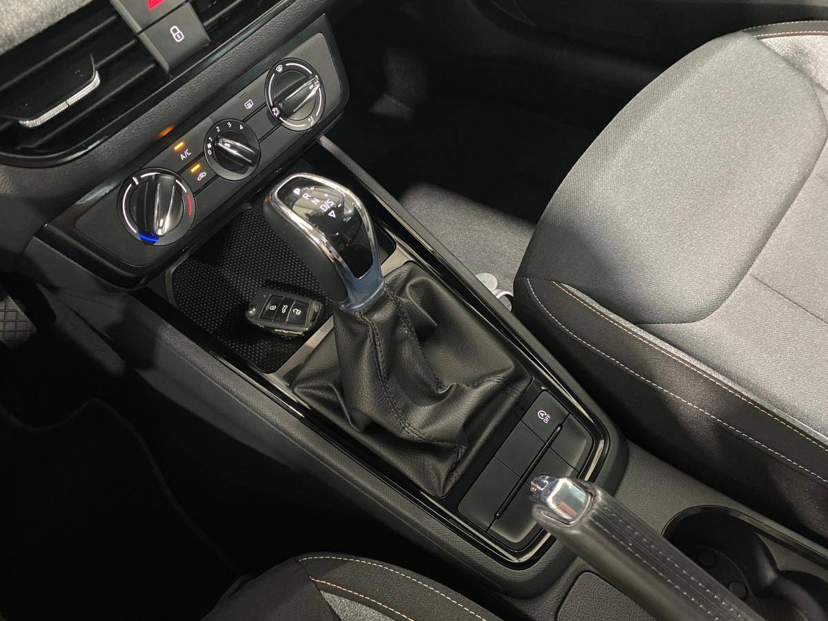 skoda-kamiq-2024-gasolina-999cc