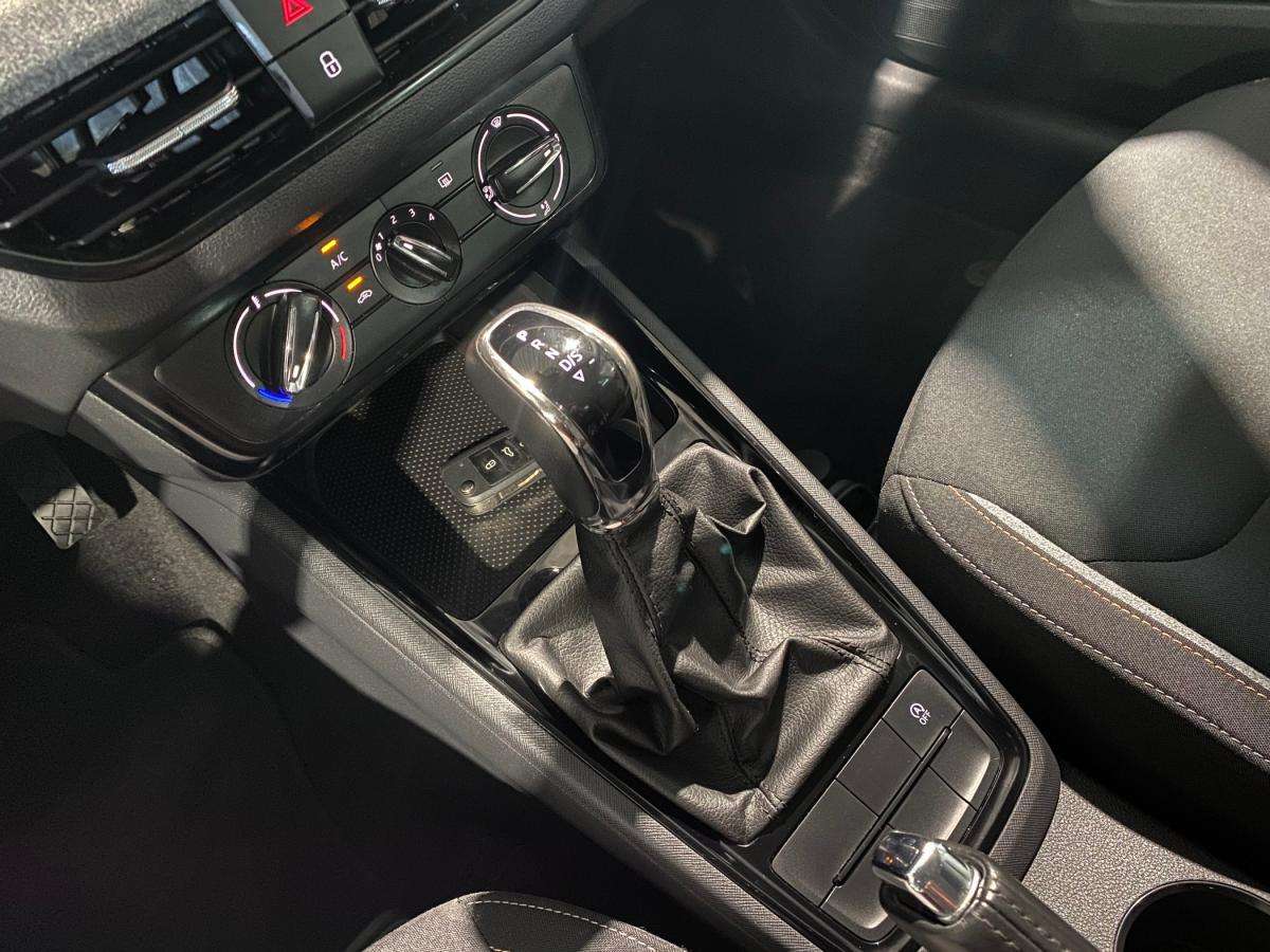 skoda-scala-2024-gasolina-999cc