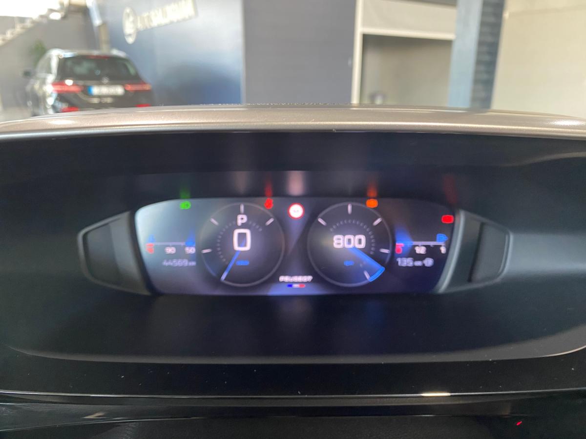 peugeot-308-2024-gasolina-1199cc
