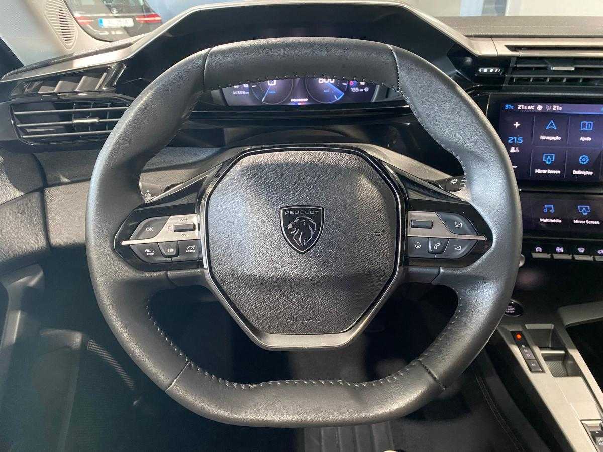 peugeot-308-2024-gasolina-1199cc