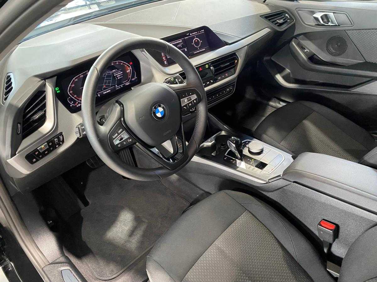 bmw-serie-1-2024-gasolina-1499cc