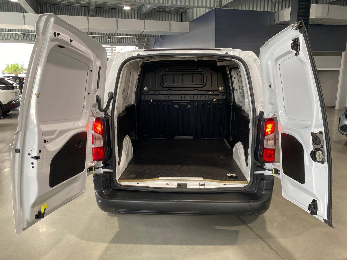 citroen-berlingo-2024-diesel-1499cc