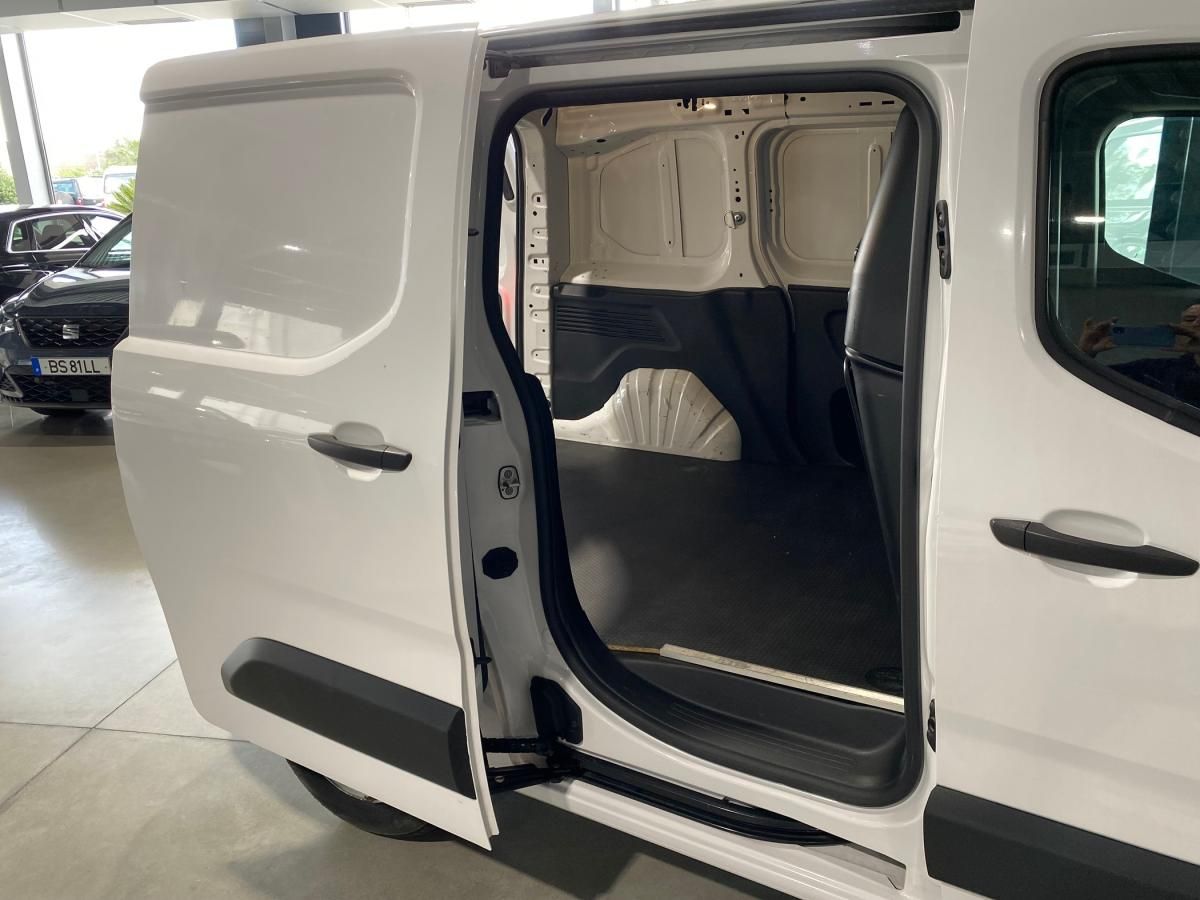 citroen-berlingo-2024-diesel-1499cc