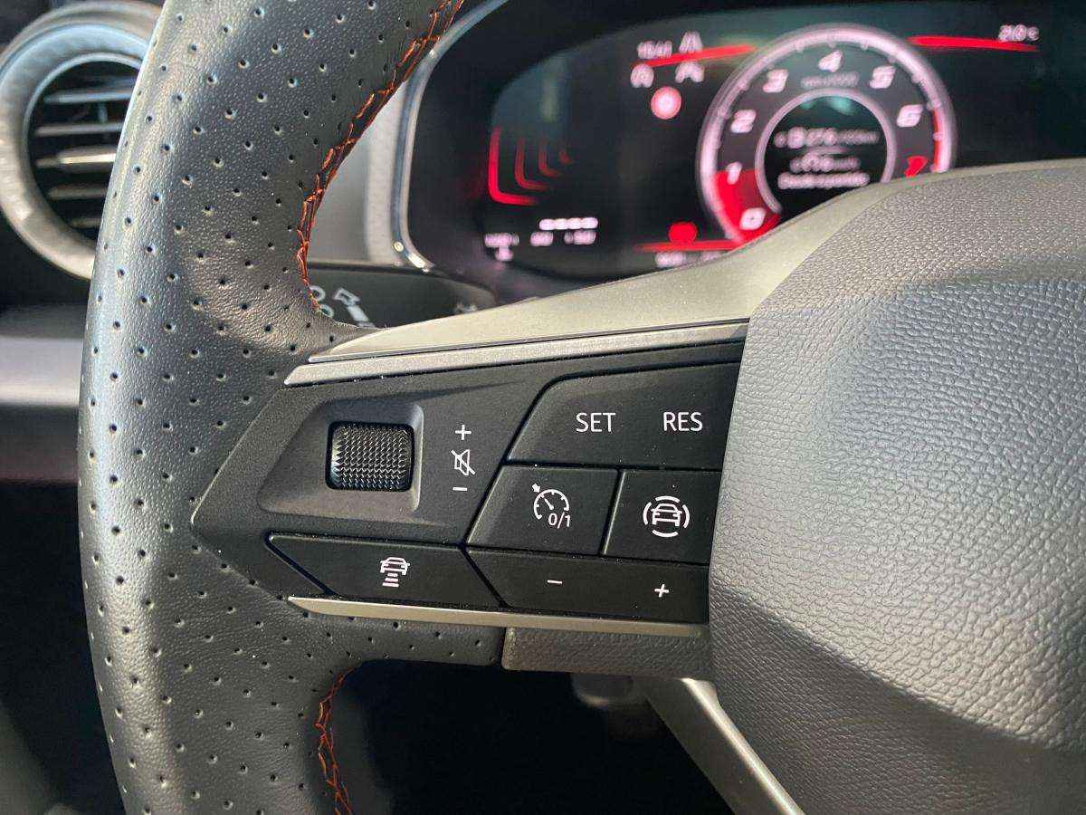 seat-ibiza-2025-gasolina-999cc