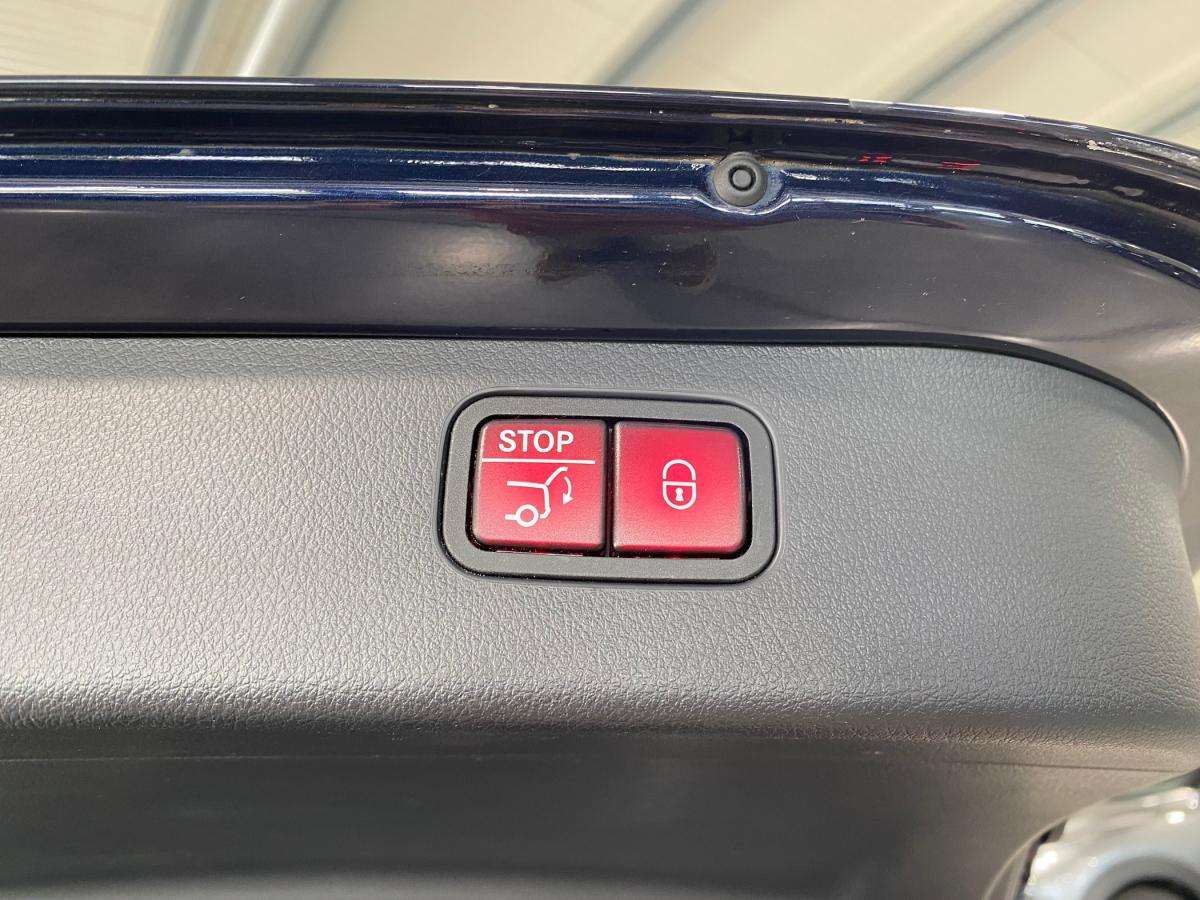 mercedes-benz-classe-c-2022-hibrido-a-gasolina-1999cc