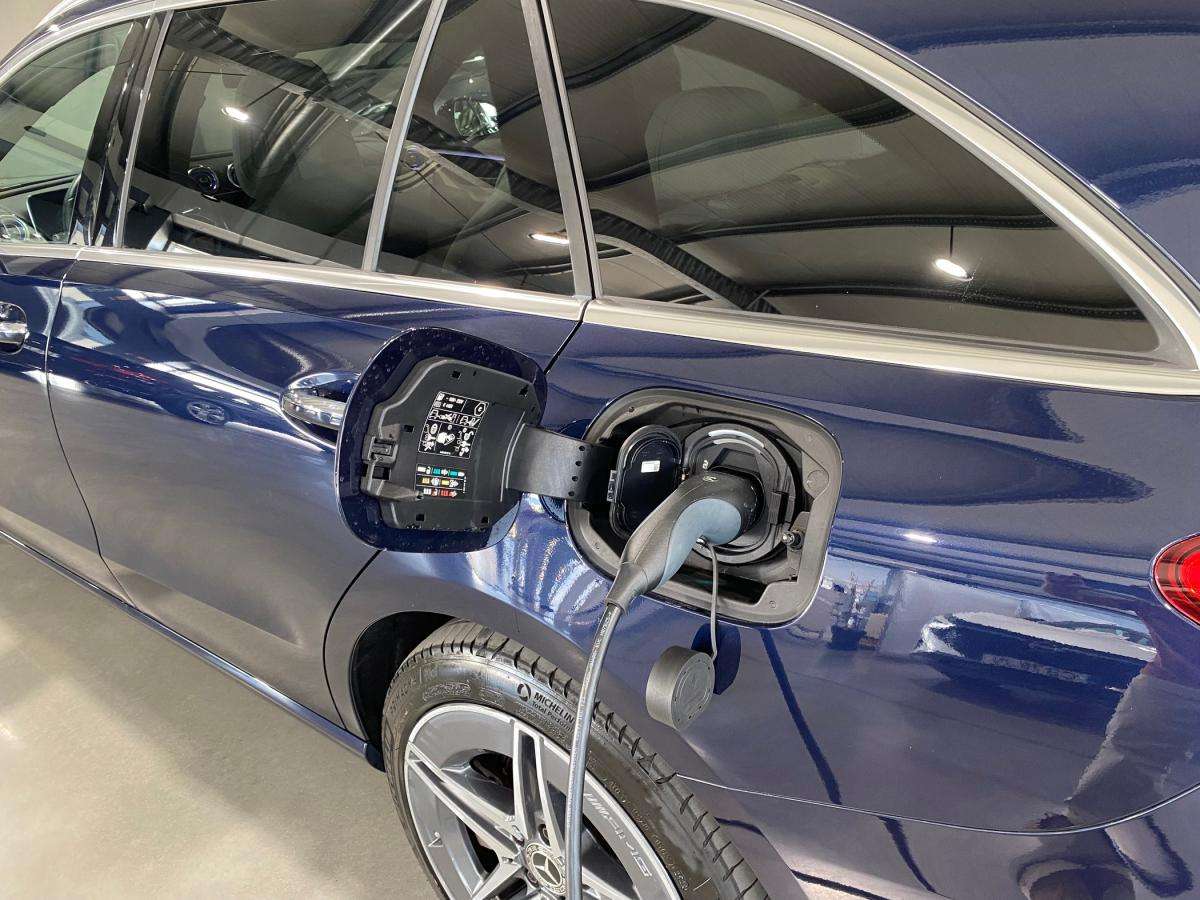 mercedes-benz-classe-c-2022-hibrido-a-gasolina-1999cc