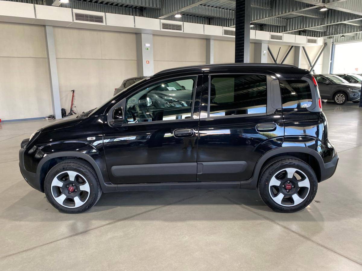 fiat-panda-2024-gasolina-999cc