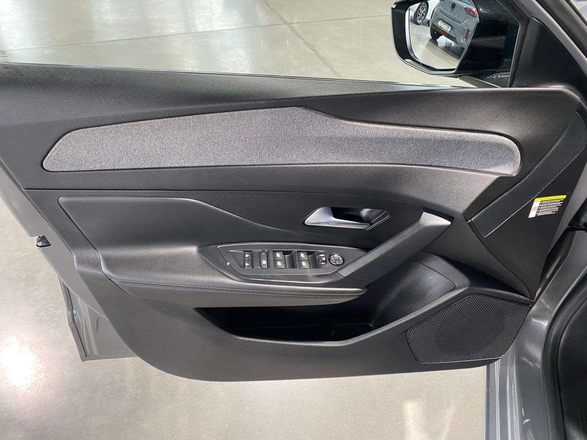 peugeot-308-sw-2024-gasolina-1199cc