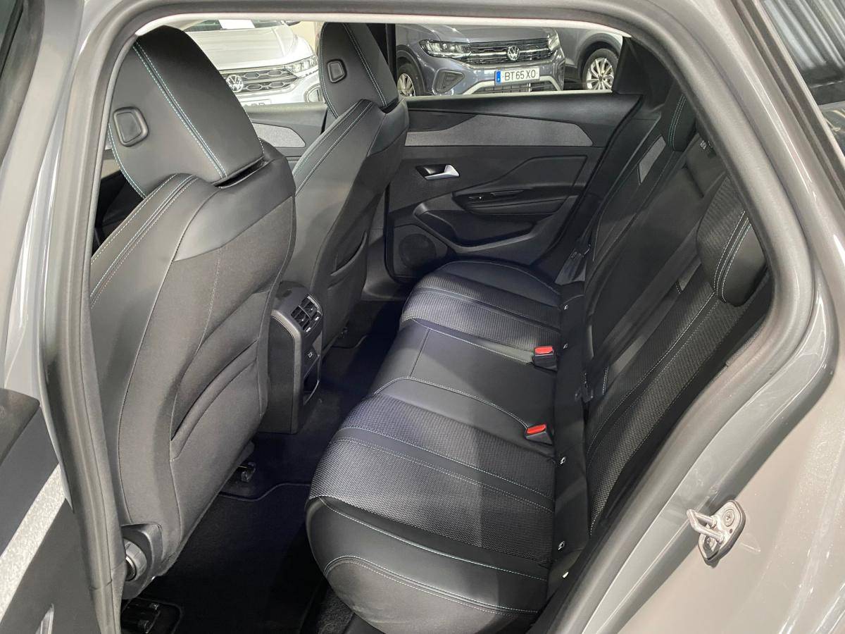 peugeot-308-sw-2024-gasolina-1199cc