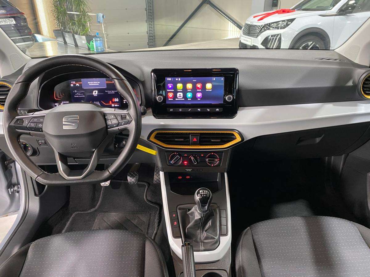 seat-arona-2025-gasolina-999cc