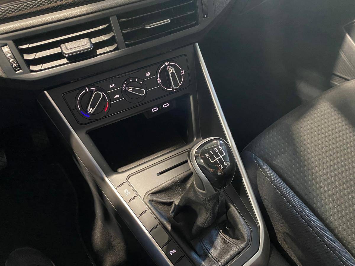 volkswagen-polo-2024-gasolina-999cc