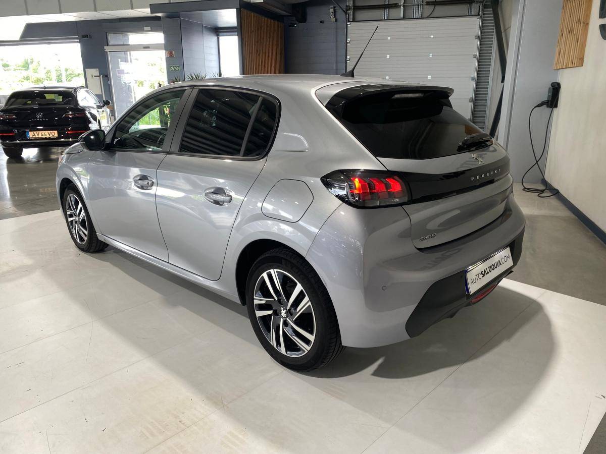 peugeot-208-2023-gasolina-1199cc