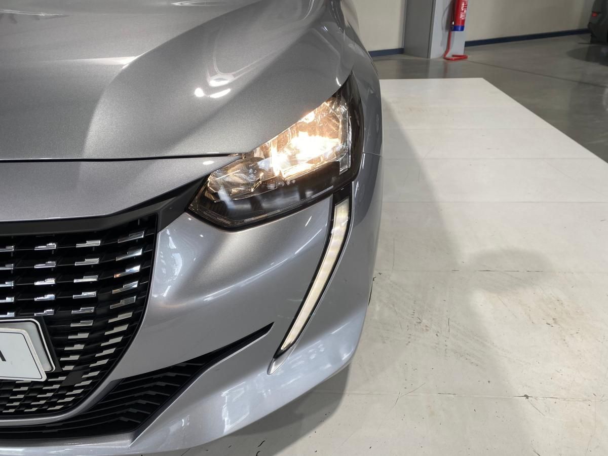 peugeot-208-2023-gasolina-1199cc