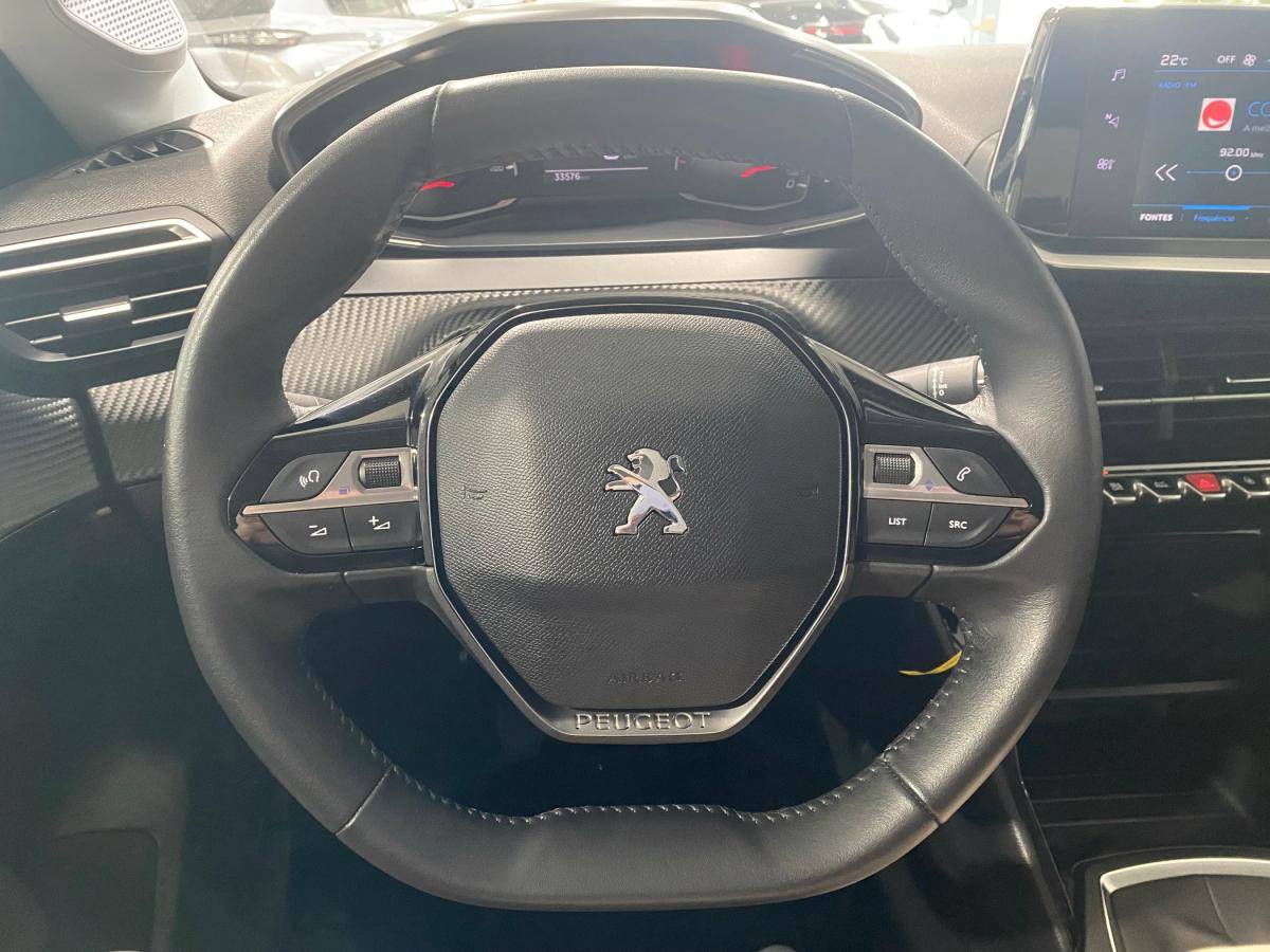 peugeot-208-2023-gasolina-1199cc