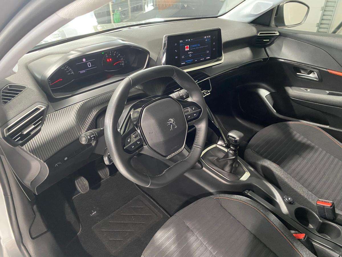 peugeot-208-2023-gasolina-1199cc