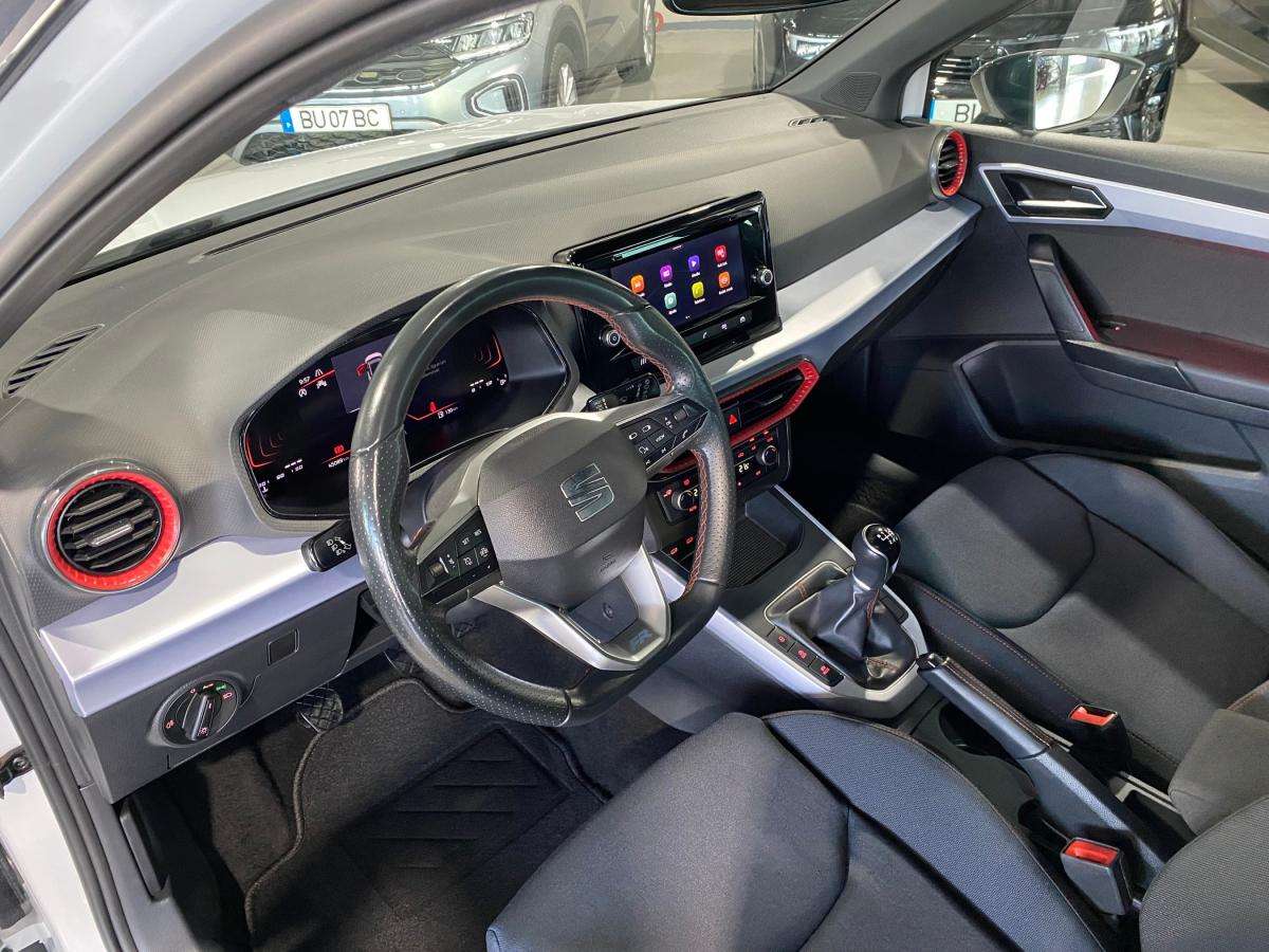 seat-arona-2024-gasolina-999cc