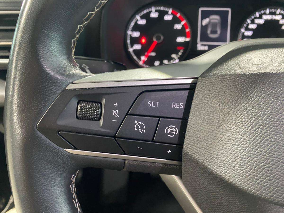 seat-leon-st-2023-gasolina-999cc