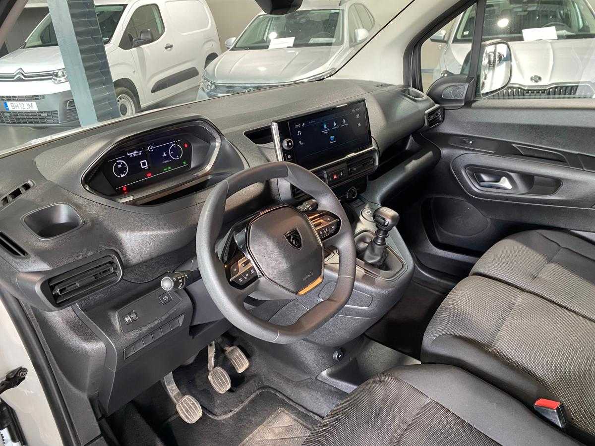 peugeot-partner-2025-diesel-1499cc