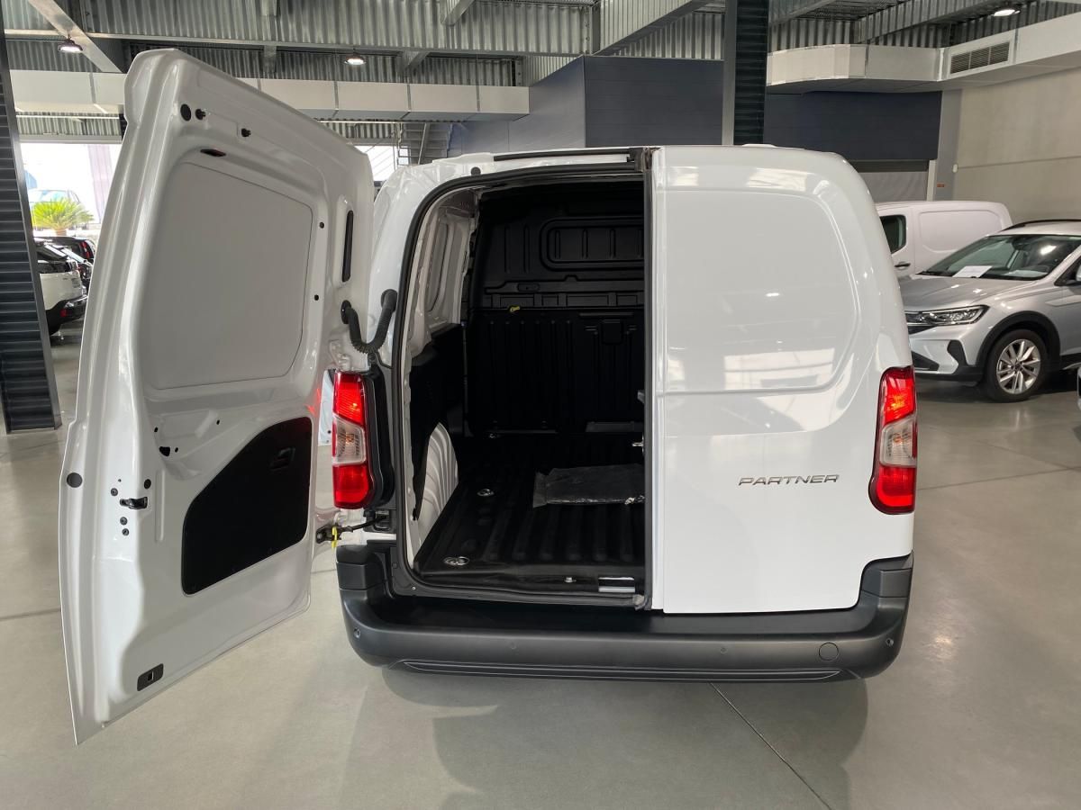 peugeot-partner-2025-diesel-1499cc