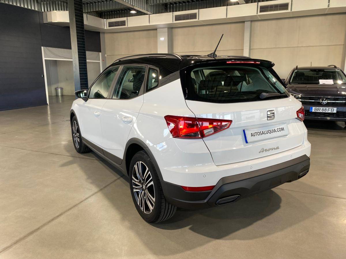 seat-arona-2024-gasolina-999cc
