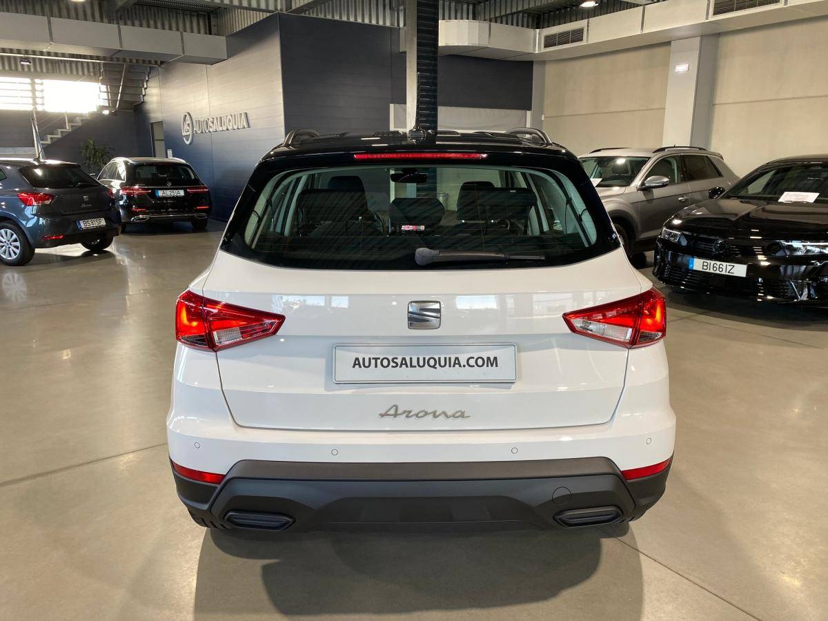 seat-arona-2024-gasolina-999cc
