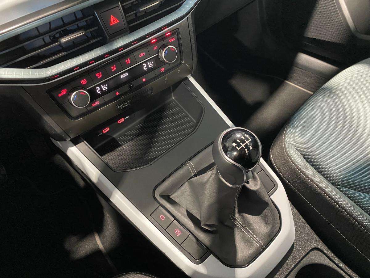 seat-arona-2024-gasolina-999cc