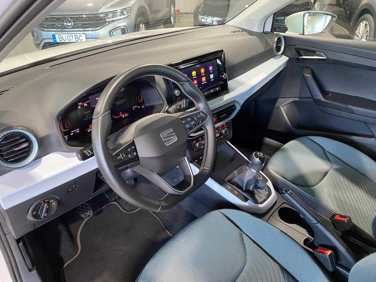 seat-arona-2024-gasolina-999cc