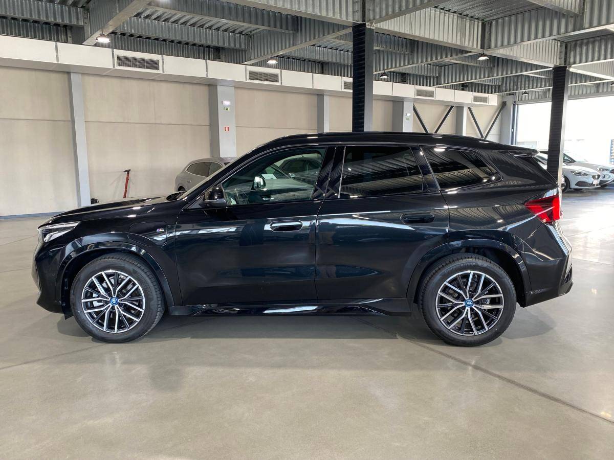 bmw-x1-2025-hibrido-a-gasolina-1499cc