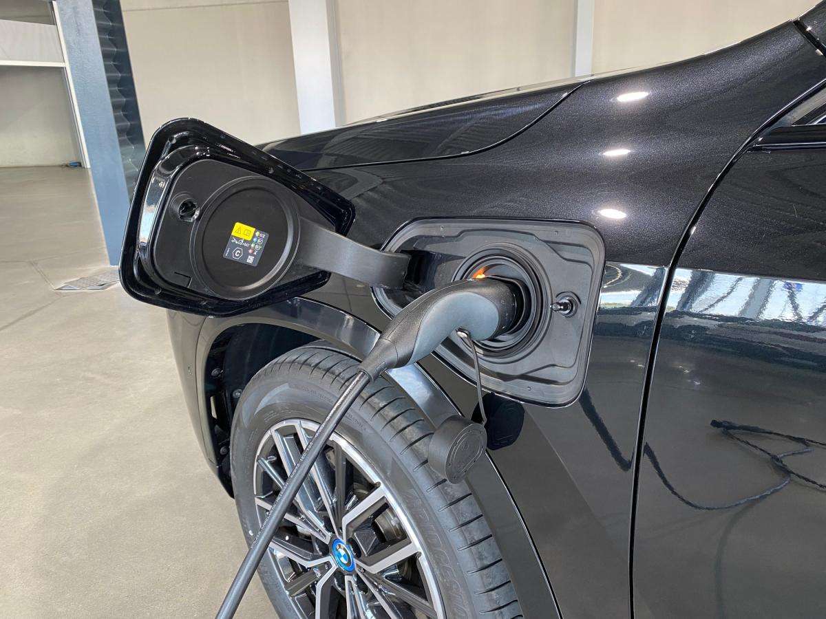 bmw-x1-2025-hibrido-a-gasolina-1499cc