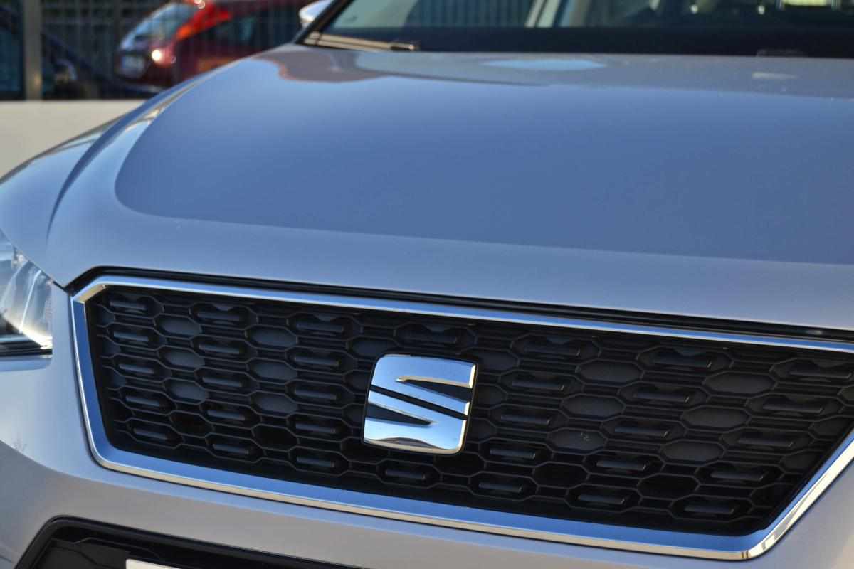 seat-arona-1-0-tsi-2020-gasolina-999cc