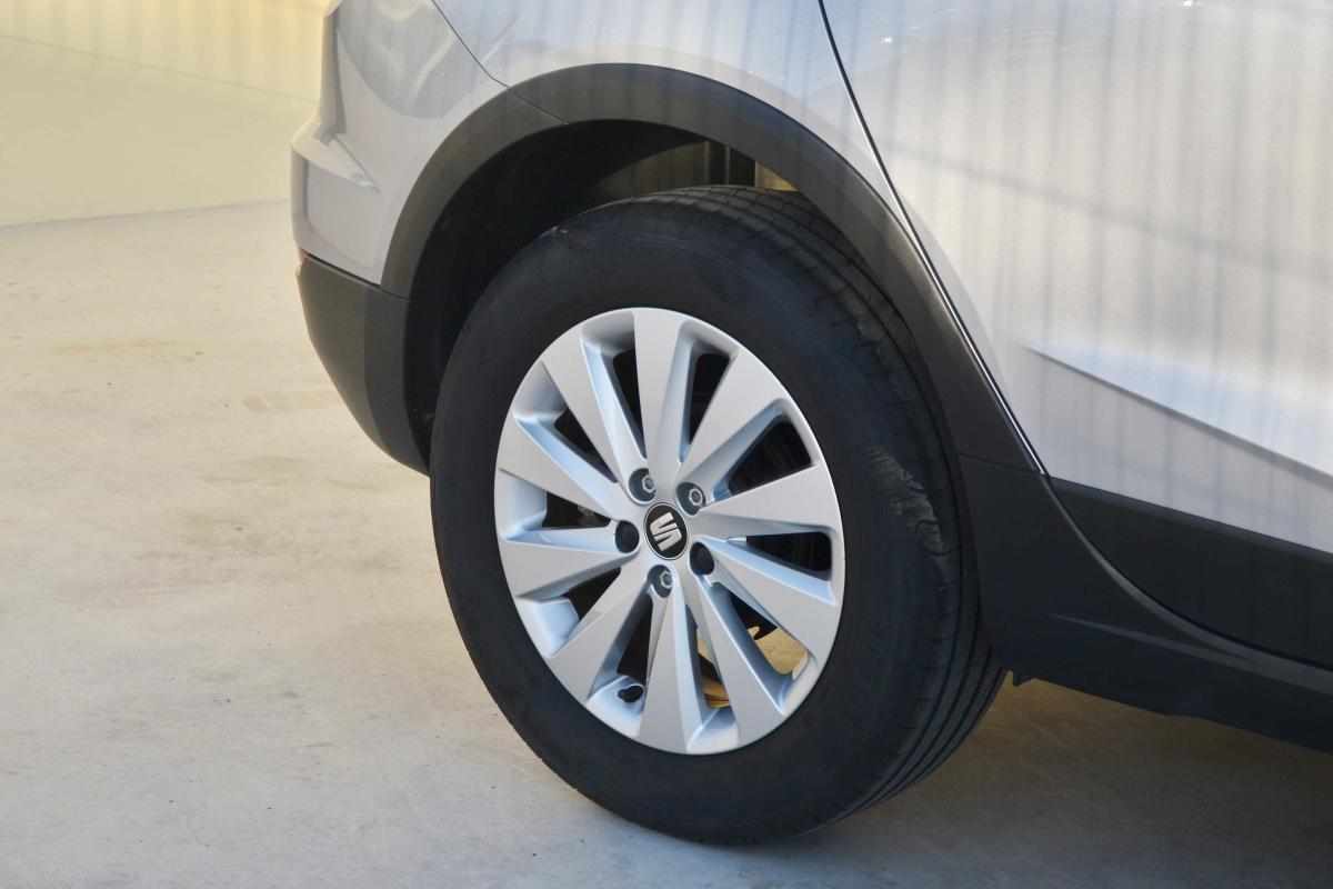 seat-arona-1-0-tsi-2020-gasolina-999cc