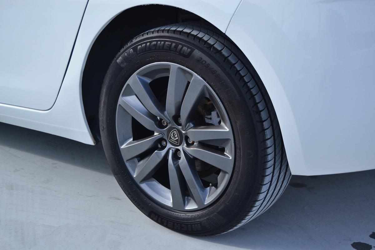 peugeot-308-1-5-bluehdi-2019-diesel-1499cc