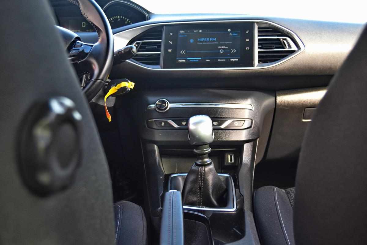 peugeot-308-1-5-bluehdi-2019-diesel-1499cc