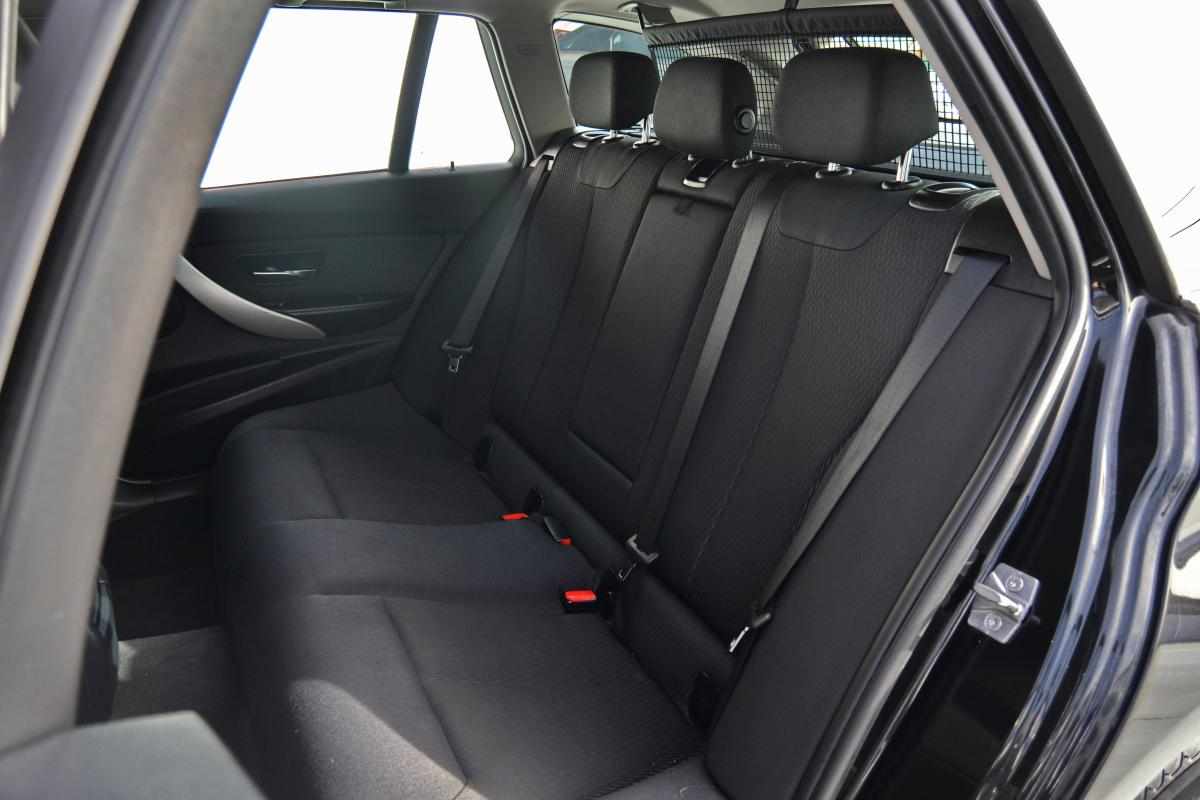 bmw-serie-3-318d-touring-2013-diesel-1995cc