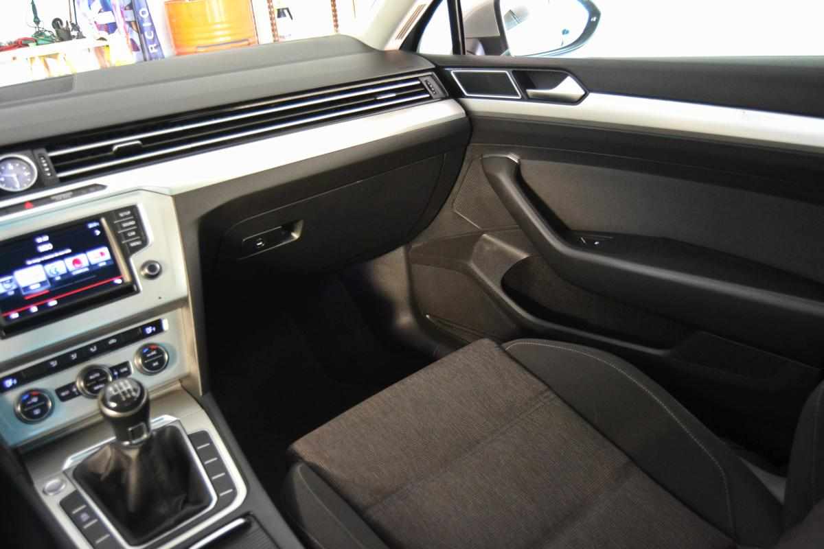 volkswagen-passat-2-0-tdi-bluemotion-2015-diesel-1968cc