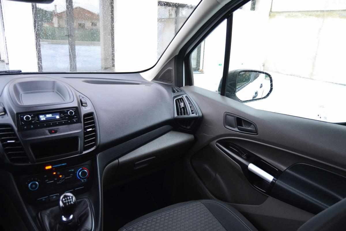 ford-transit-connect-1-5-ecoblue-2022-diesel-1498cc
