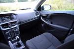 volvo-v40-cross-country-2015-diesel-1600cc