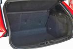 volvo-v40-cross-country-2015-diesel-1600cc