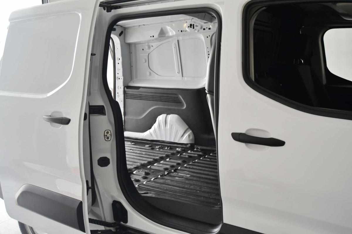 citroen-berlingo-1-5-102cv-2023-diesel-1499cc
