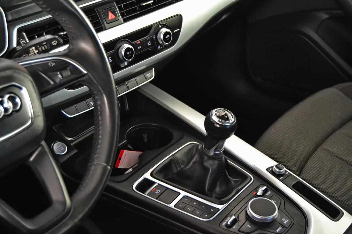 audi-a4-avant-2-0-tdi-190-2017-diesel-2000cc