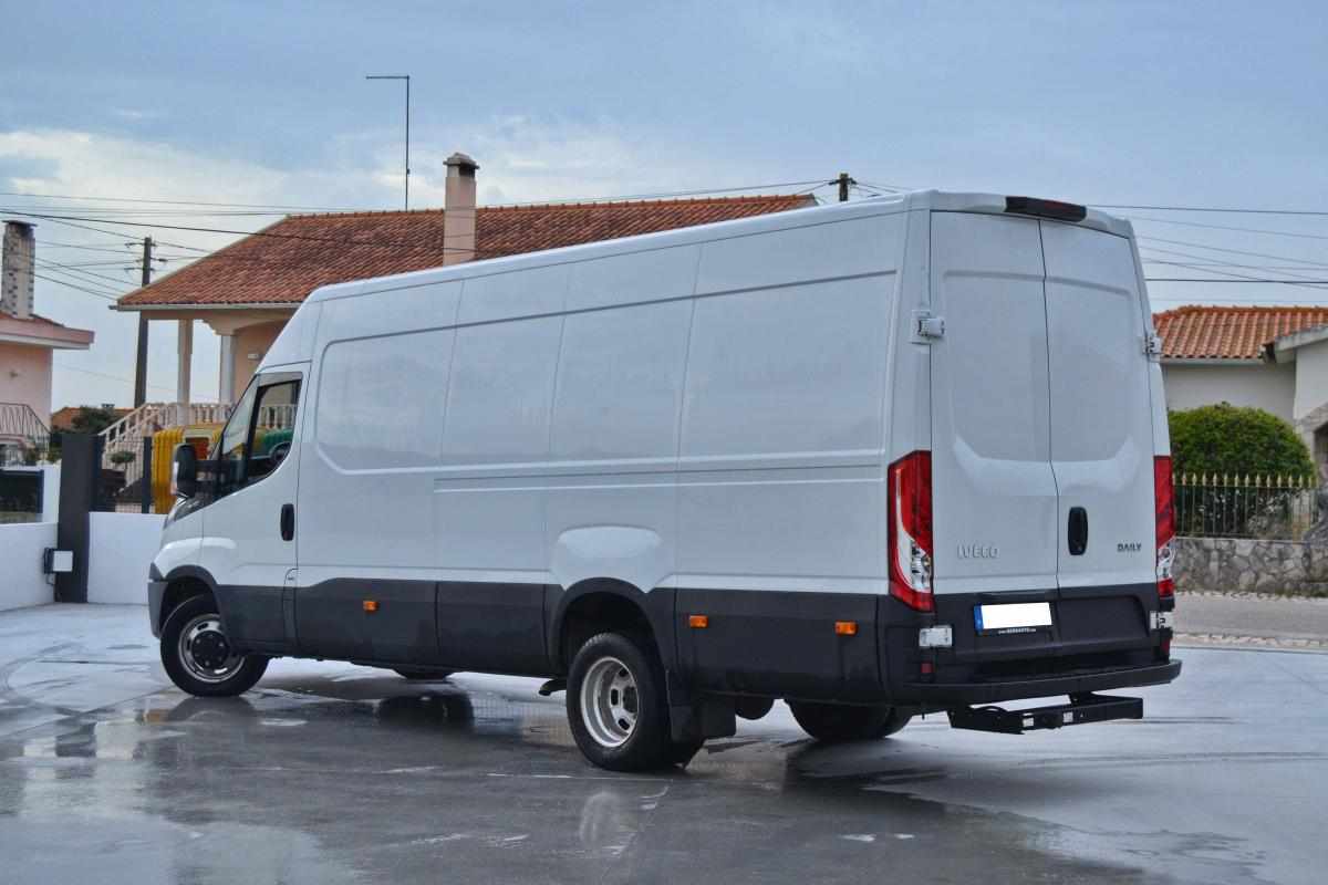 iveco-daily-2014-diesel-2300cc
