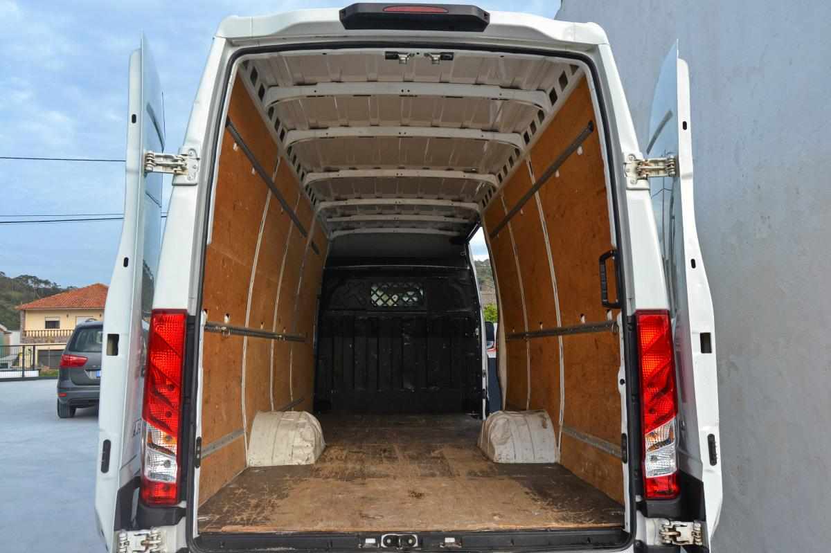 iveco-daily-2014-diesel-2300cc