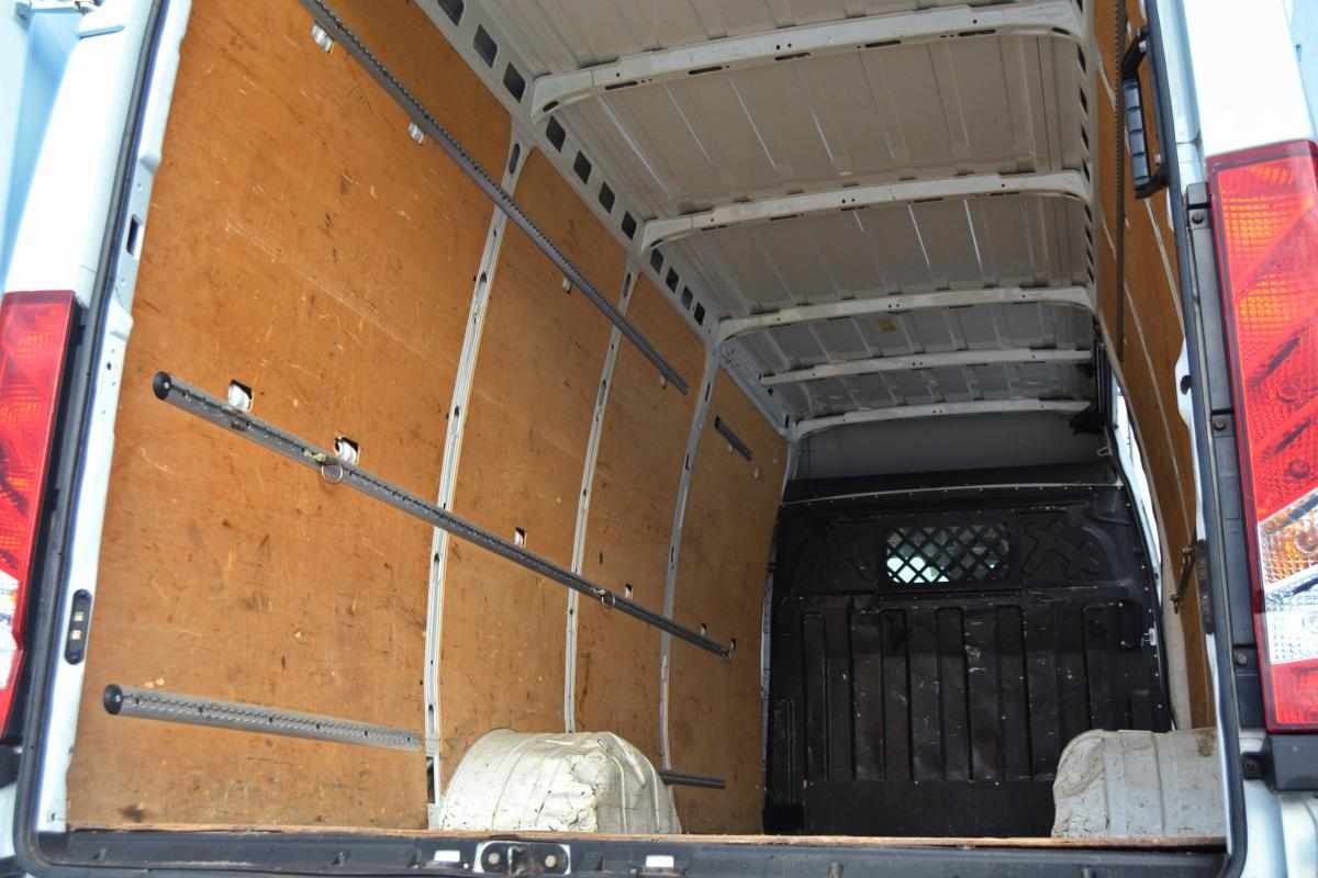 iveco-daily-2014-diesel-2300cc
