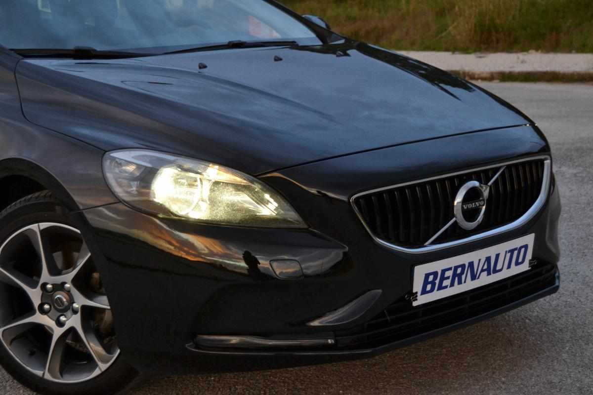 volvo-v40-d2-2016-diesel-2000cc
