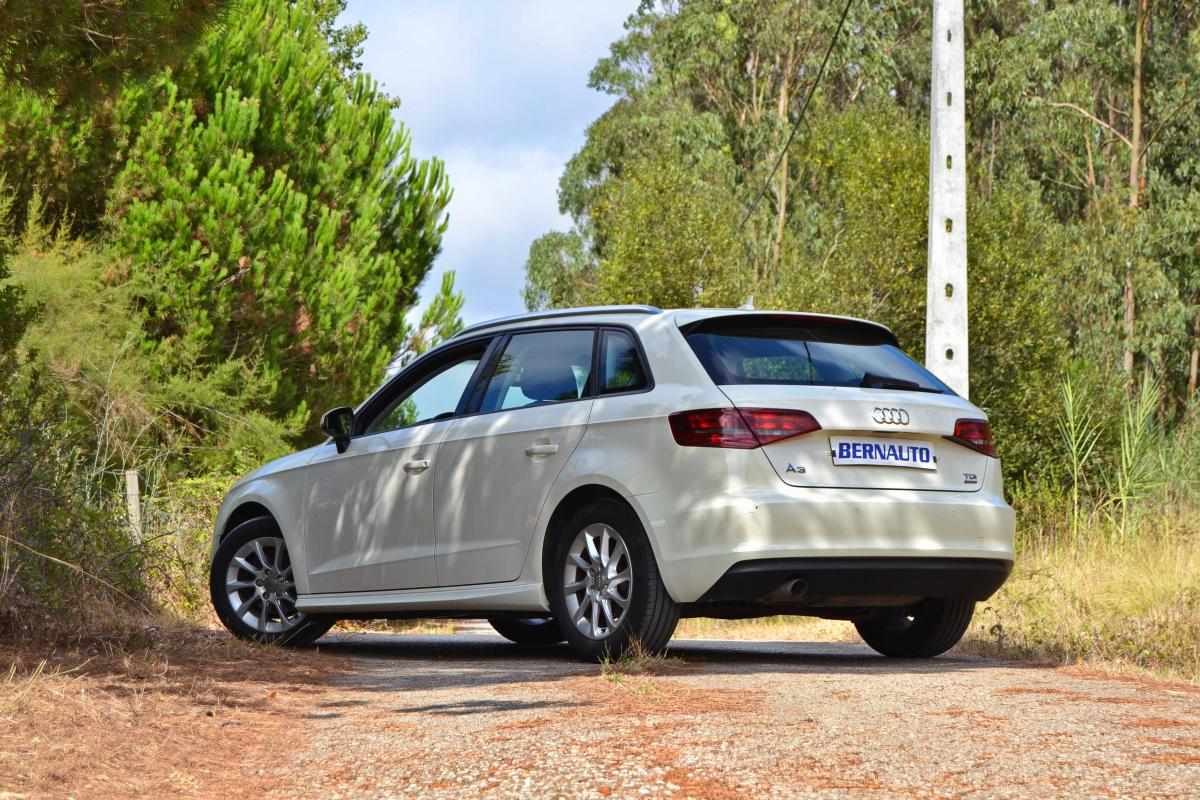 audi-a3-sportback-2014-diesel-1600cc